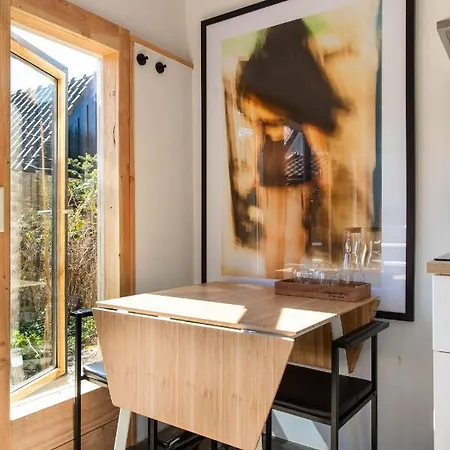 Luna's Loft Tatil Evi Bergen